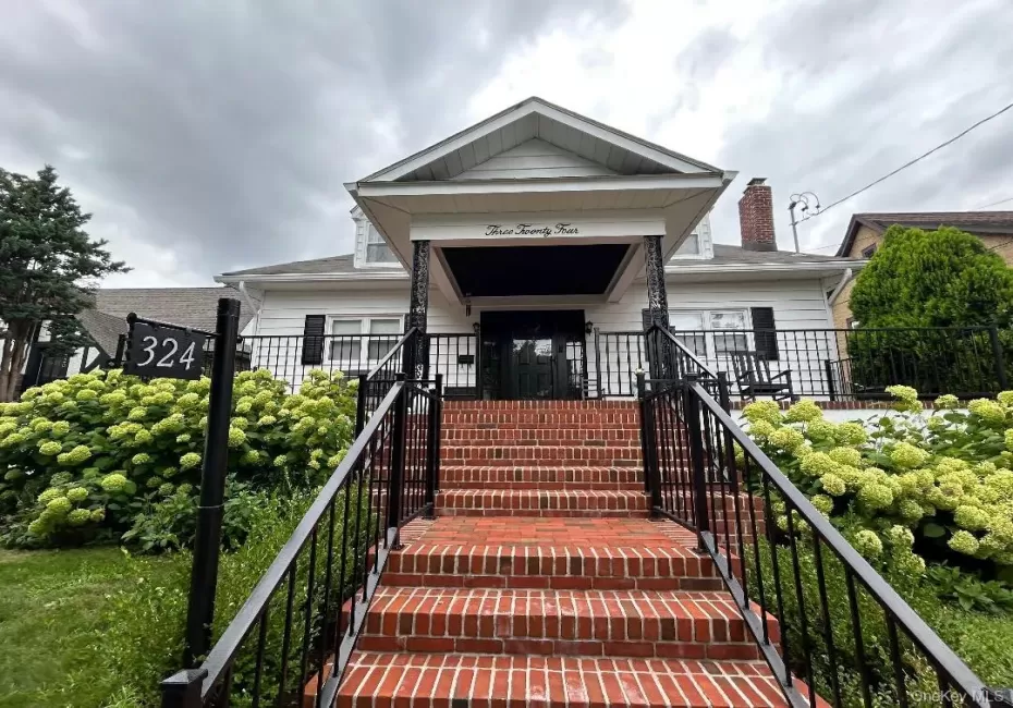 324 Hayward Avenue, Mount Vernon, NY, 4 Bedrooms Bedrooms, 7 Rooms Rooms,2 BathroomsBathrooms,Residential,For Rent,Hayward,0,999950 324 Hayward Avenue, Mount Vernon, NY, 4 Bedrooms Bedrooms, 7 Rooms Rooms,2 BathroomsBathrooms,Residential,For Rent,Hayward,0,999950