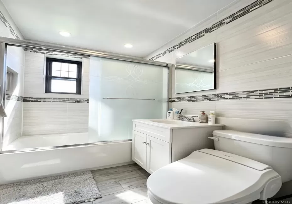 67-67 136TH STREET, New York, NY, 2 Bedrooms Bedrooms, 5 Rooms Rooms,1 BathroomBathrooms,Residential,For Rent,136TH STREET,0,1034975 67-67 136TH STREET, New York, NY, 2 Bedrooms Bedrooms, 5 Rooms Rooms,1 BathroomBathrooms,Residential,For Rent,136TH STREET,0,1034975