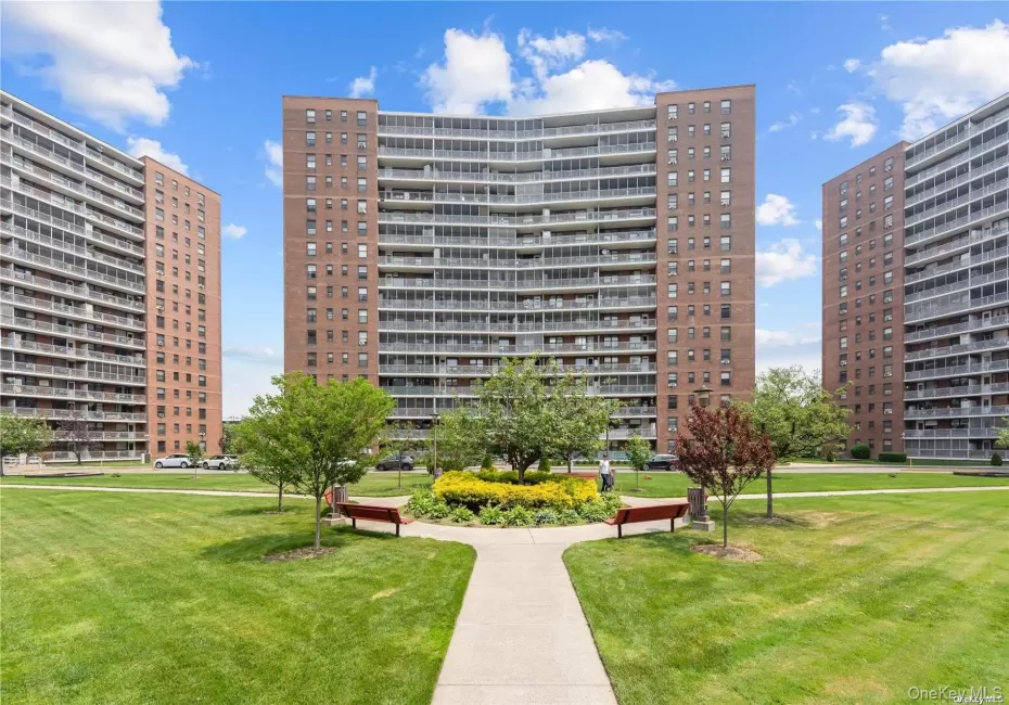 61-35 98th Street, New York, NY, 1 Bedroom Bedrooms, 4 Rooms Rooms,1 BathroomBathrooms,Residential Lease,For Rent,98th,0,1035506 61-35 98th Street, New York, NY, 1 Bedroom Bedrooms, 4 Rooms Rooms,1 BathroomBathrooms,Residential Lease,For Rent,98th,0,1035506