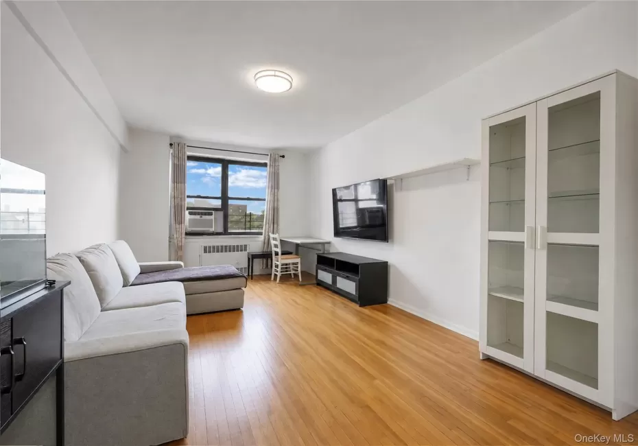 25-40 Union Street, New York, NY, 2 Bedrooms Bedrooms, 5 Rooms Rooms,1 BathroomBathrooms,Residential,For Rent,Union,0,1035061 25-40 Union Street, New York, NY, 2 Bedrooms Bedrooms, 5 Rooms Rooms,1 BathroomBathrooms,Residential,For Rent,Union,0,1035061