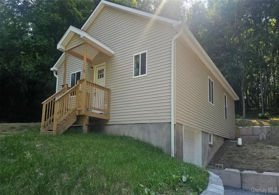 943 State Route 55, Highland, NY, 4 Bedrooms Bedrooms, 5 Rooms Rooms,2 BathroomsBathrooms,Residential,For Rent,State Route 55,0,957157 943 State Route 55, Highland, NY, 4 Bedrooms Bedrooms, 5 Rooms Rooms,2 BathroomsBathrooms,Residential,For Rent,State Route 55,0,957157