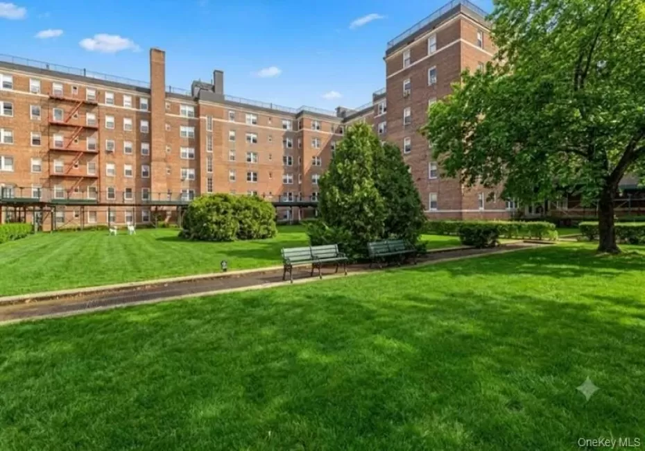 5410 Netherland Ave, New York, NY, 5 Bedrooms Bedrooms, 11 Rooms Rooms,3 BathroomsBathrooms,Residential,For Rent,Netherland Ave,0,1029409 5410 Netherland Ave, New York, NY, 5 Bedrooms Bedrooms, 11 Rooms Rooms,3 BathroomsBathrooms,Residential,For Rent,Netherland Ave,0,1029409
