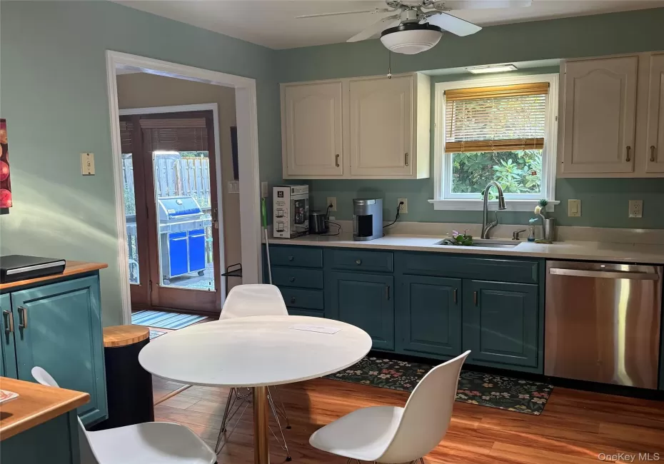 40 Simmons Lane, Beacon, NY, 3 Bedrooms Bedrooms, 2 Rooms Rooms,2 BathroomsBathrooms,Residential Lease,For Rent,Simmons,0,1029070 40 Simmons Lane, Beacon, NY, 3 Bedrooms Bedrooms, 2 Rooms Rooms,2 BathroomsBathrooms,Residential Lease,For Rent,Simmons,0,1029070