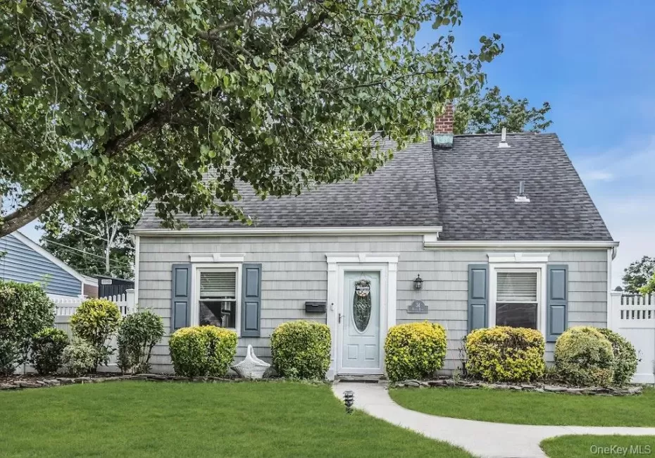 34 Vista Lane, Hempstead, NY, 3 Bedrooms Bedrooms, 6 Rooms Rooms,1 BathroomBathrooms,Residential,For Rent,Vista,0,1035477 34 Vista Lane, Hempstead, NY, 3 Bedrooms Bedrooms, 6 Rooms Rooms,1 BathroomBathrooms,Residential,For Rent,Vista,0,1035477
