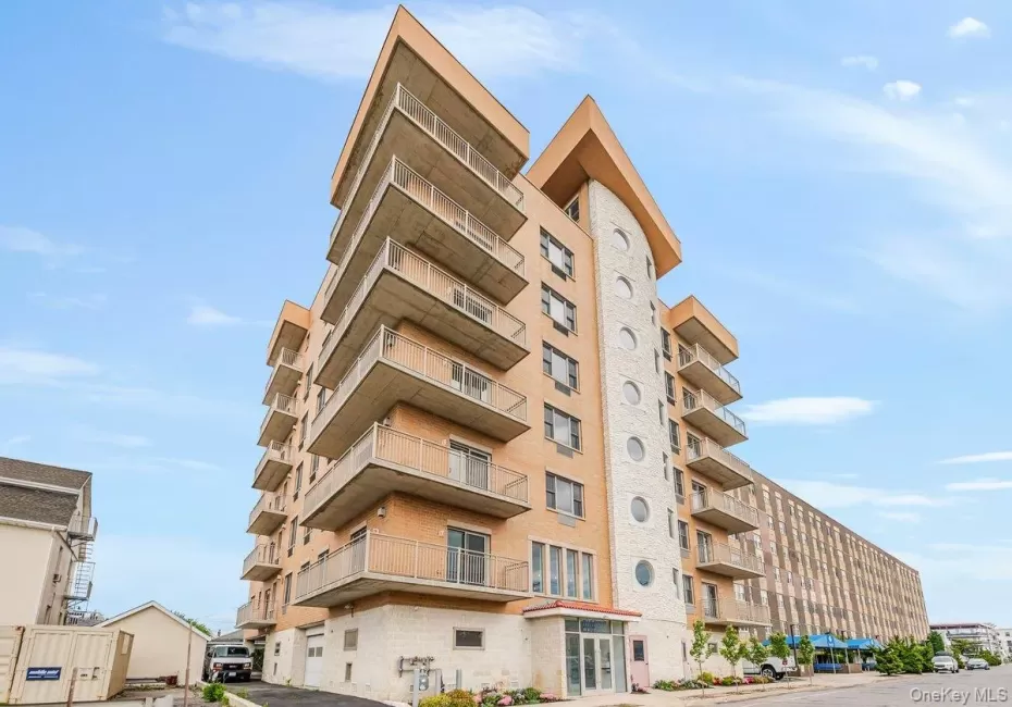 661 Broadway, Long Beach, NY, 3 Bedrooms Bedrooms, 5 Rooms Rooms,2 BathroomsBathrooms,Residential,For Rent,Broadway,0,1034731 661 Broadway, Long Beach, NY, 3 Bedrooms Bedrooms, 5 Rooms Rooms,2 BathroomsBathrooms,Residential,For Rent,Broadway,0,1034731
