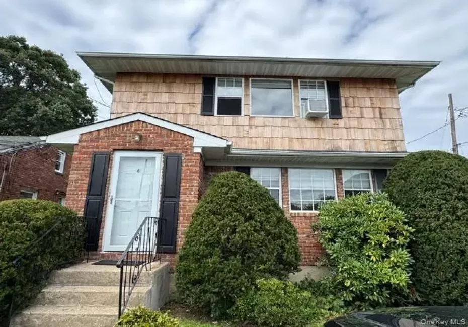 6 Tredwell Avenue, Oyster Bay, NY, 3 Bedrooms Bedrooms, 6 Rooms Rooms,2 BathroomsBathrooms,Residential Lease,For Rent,Tredwell,0,1035361 6 Tredwell Avenue, Oyster Bay, NY, 3 Bedrooms Bedrooms, 6 Rooms Rooms,2 BathroomsBathrooms,Residential Lease,For Rent,Tredwell,0,1035361